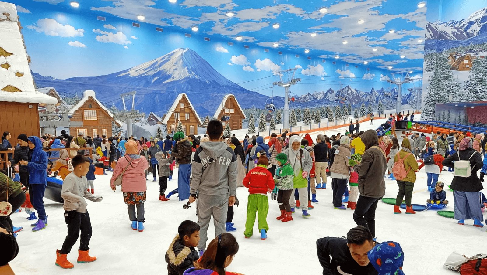 Snow Town スラバヤ 2022